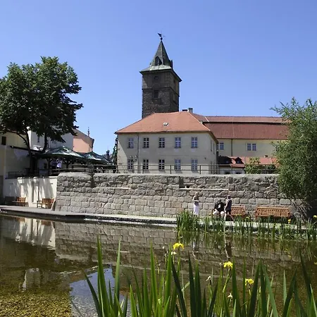 U Zvonu Hotel