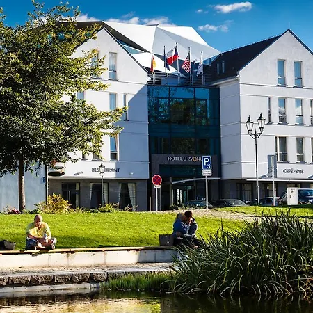Hotel U Zvonu 4*