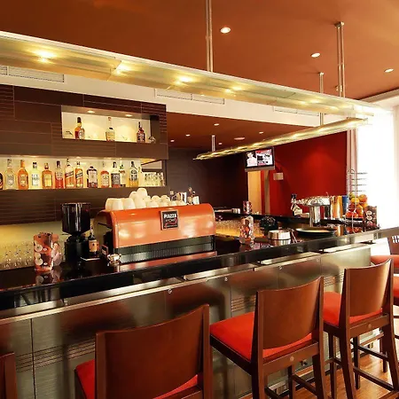 Hotel U Zvonu 4*